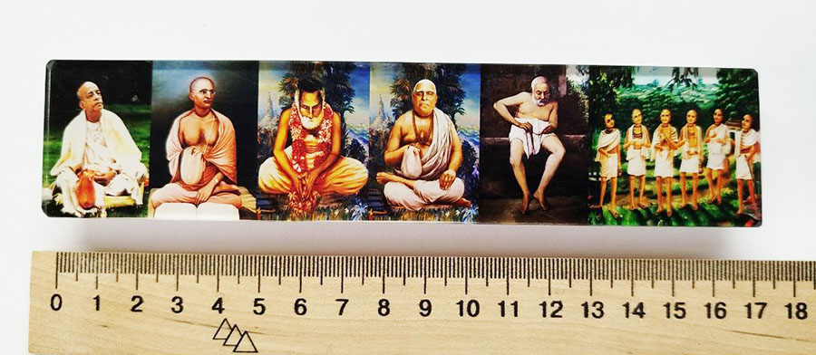 Шрі Гуру-парампара. Підставка для вівтаря Шрі Гуру-парампара. Підставка для вівтаря