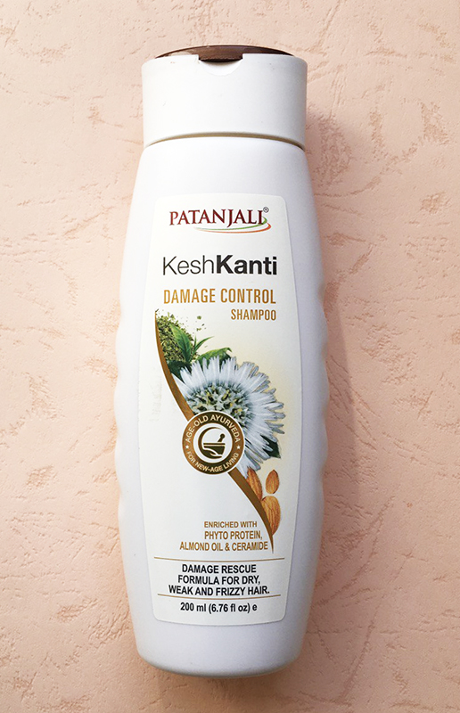 Натуральний шампунь Patanjali Kesh Kanti Damage control
