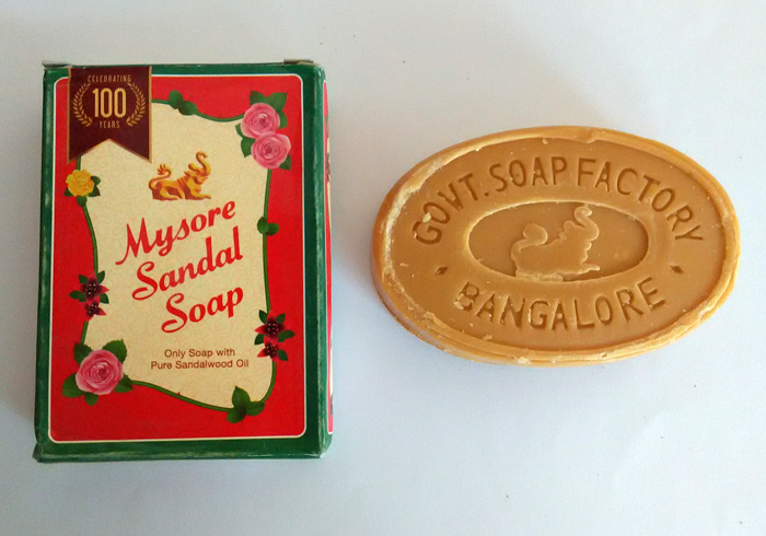 мило та олією сандала Mysore Sandal soap